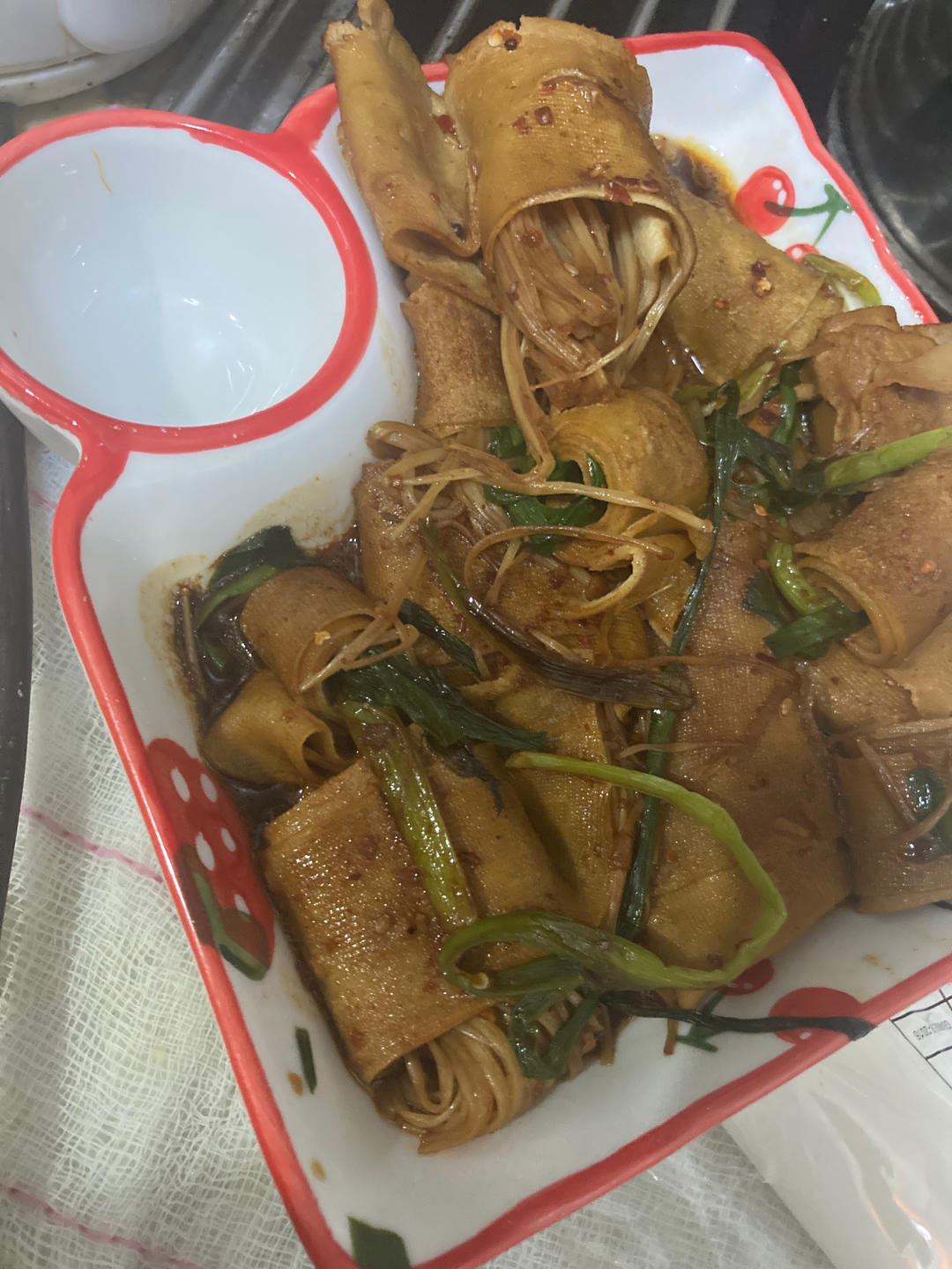 金针菇豆皮卷