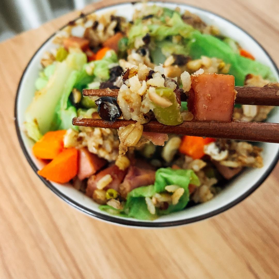 酸豆角火腿炒饭
