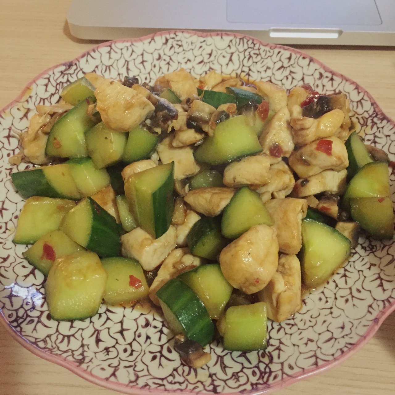 小炒鸡腿肉