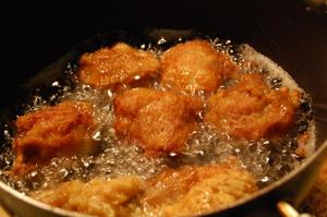 “唐揚げ”日式炸鸡的做法 步骤8