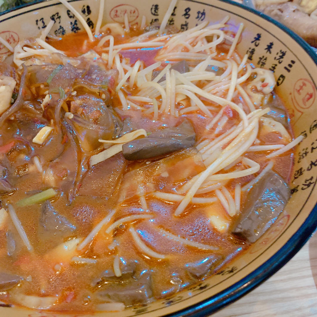 香辣嫩滑，好吃到哭的香辣鸭血～巨过瘾❗️