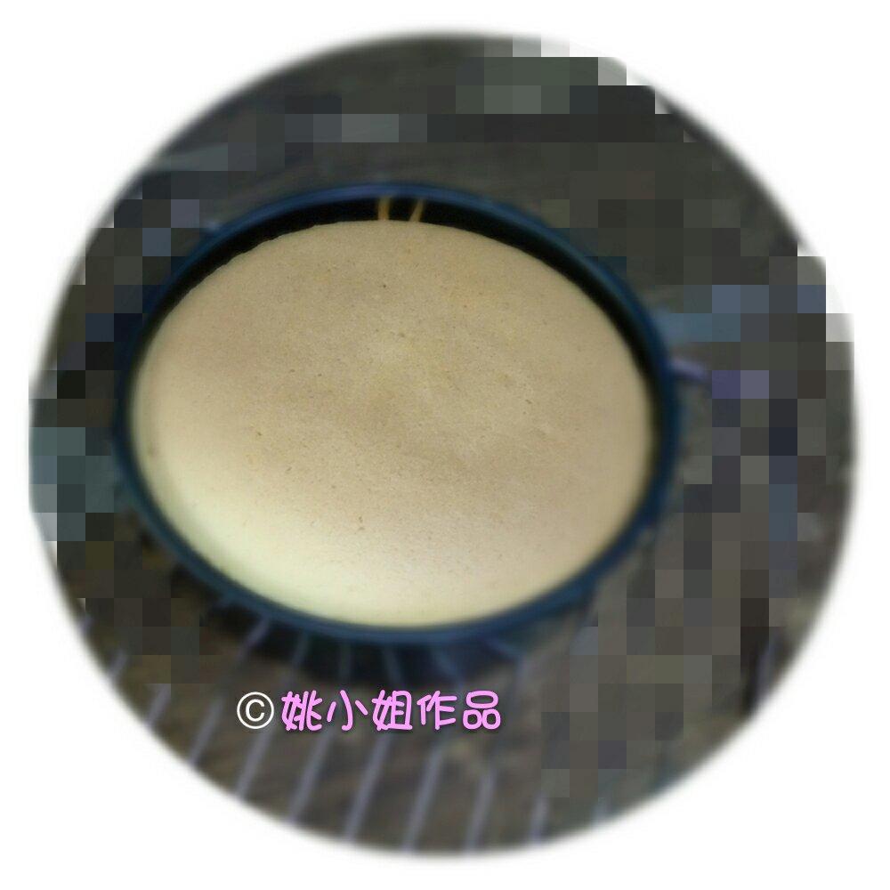 烤箱做蛋糕（戚风蛋糕的做法）