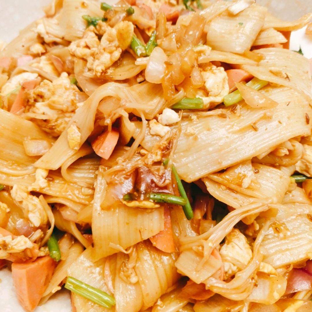 超级美味的东北烤冷面➕自制万能酱料【酱料是关键】