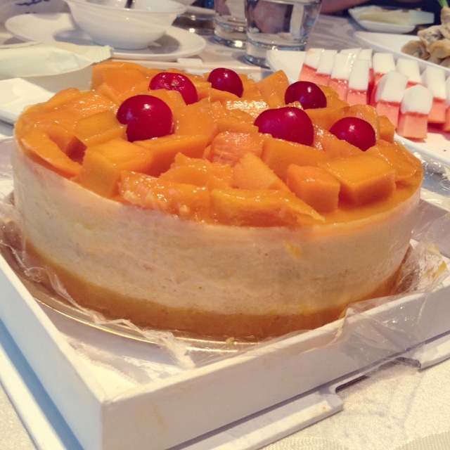 料超足的芒果慕斯蛋糕