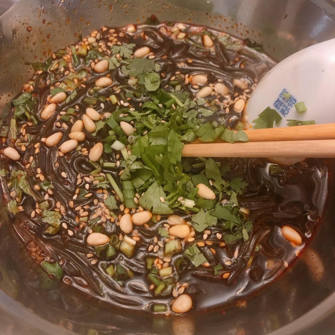 🔥爽到爆的自制酸辣粉，酸辣开胃比外面好吃百倍！