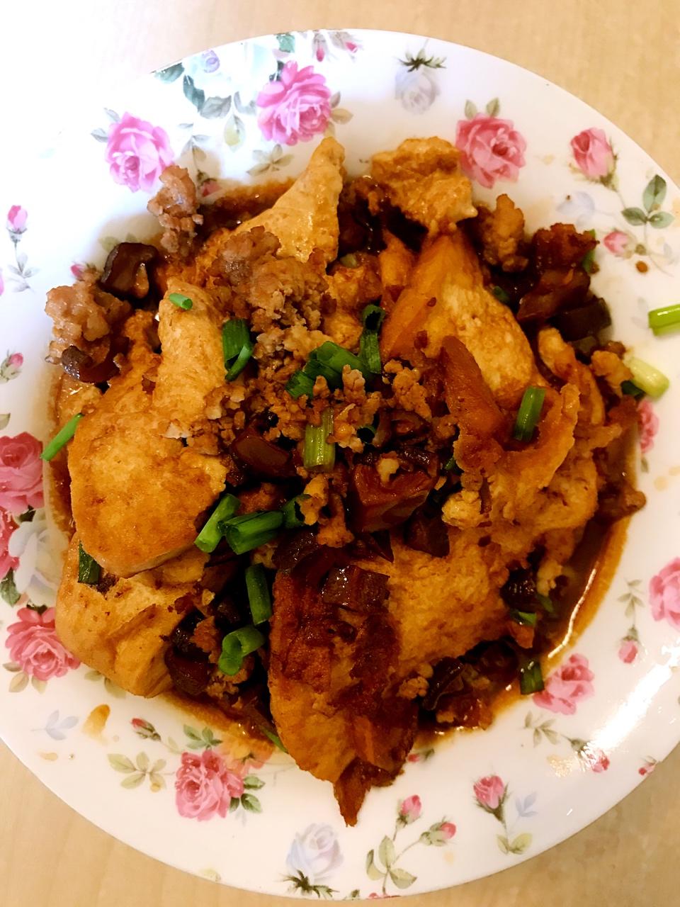 超级下饭的香菇肉沫豆腐