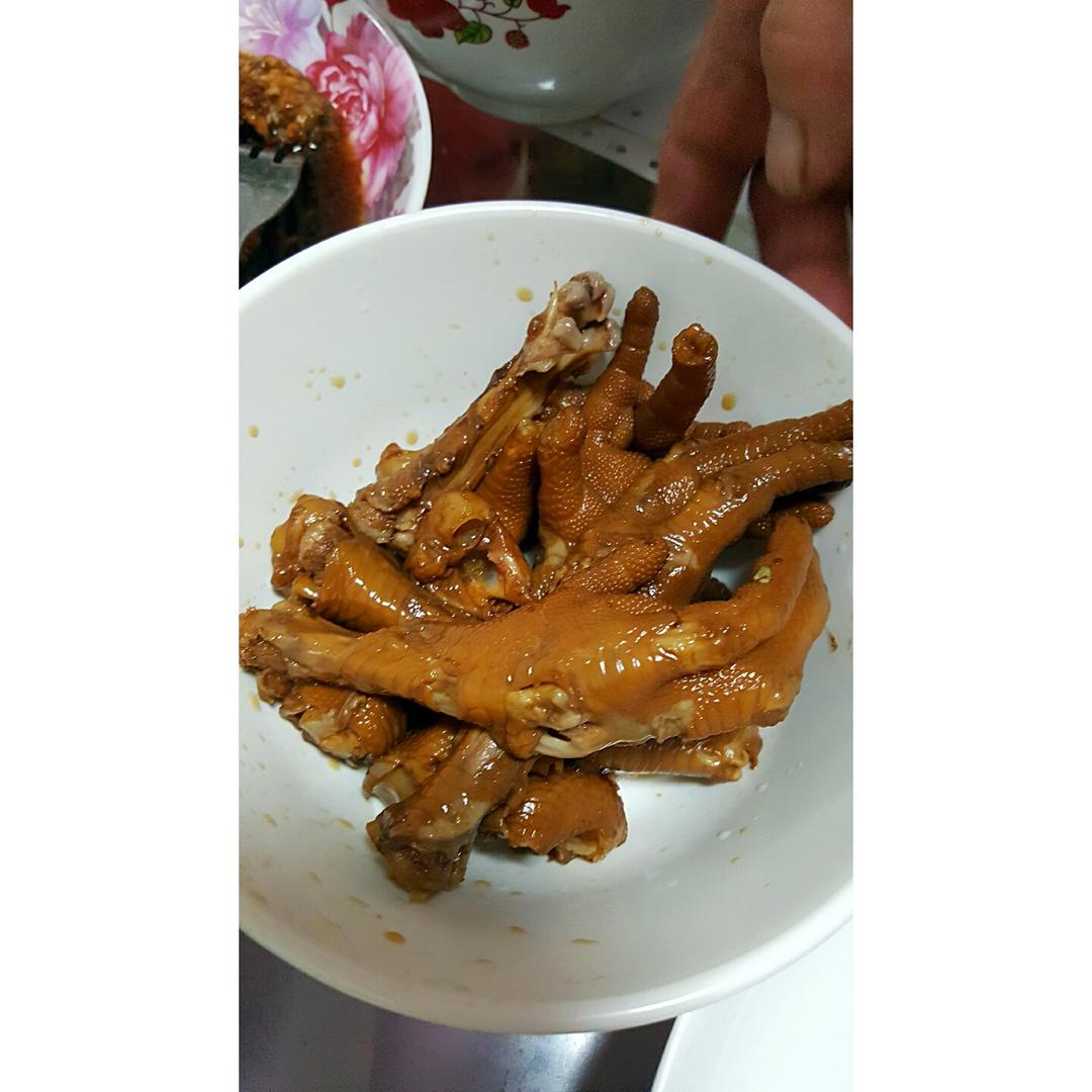 秘制红烧鸡爪