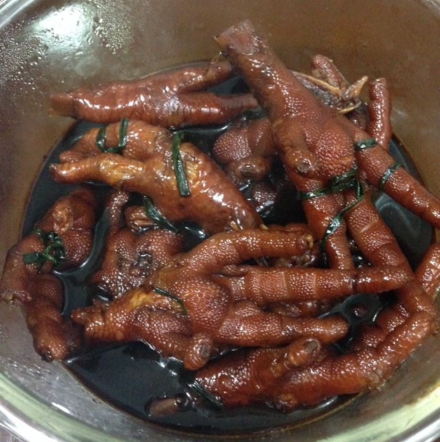 秘制红烧鸡爪