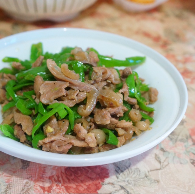 尖椒鸡腿