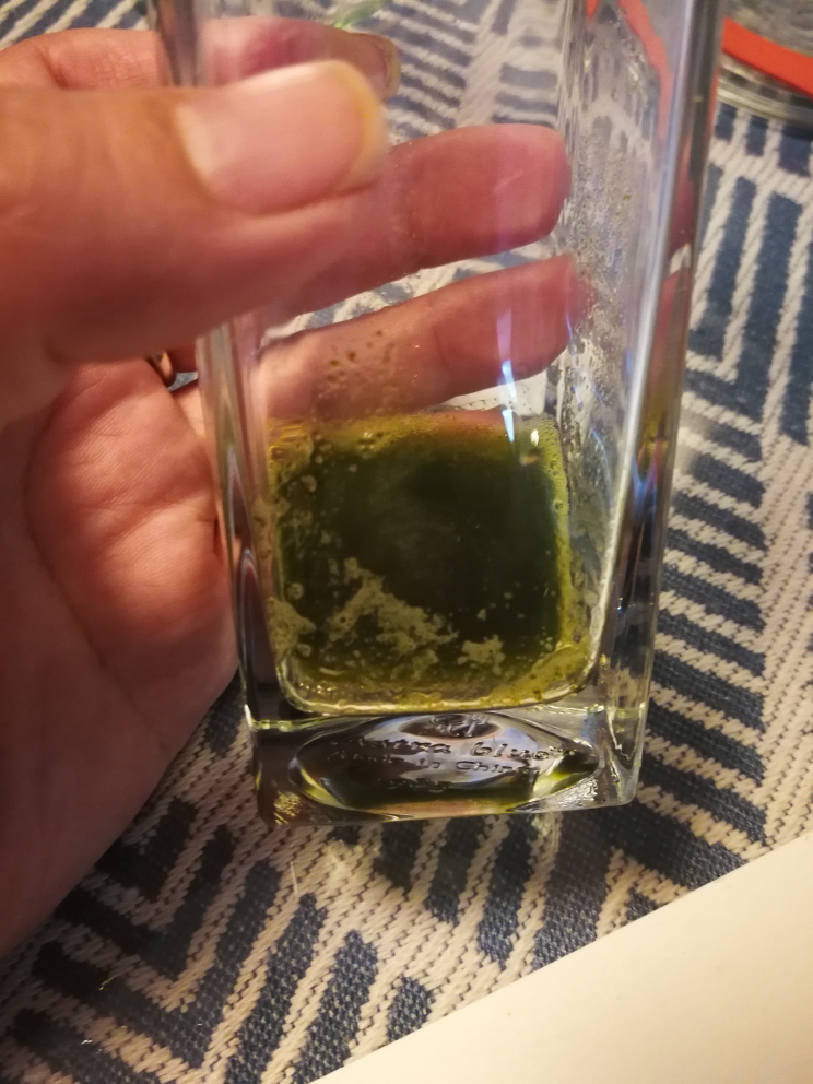 万能薄荷糖浆是美美的绿色的做法