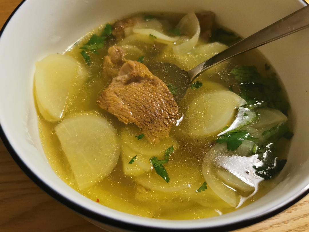 正宗兰州牛肉面～～                        不是兰州拉面😁