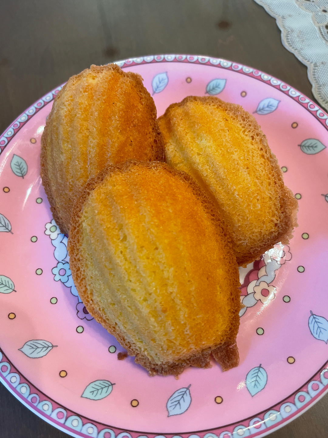 焦香酥软的柠檬玛德琳蛋糕