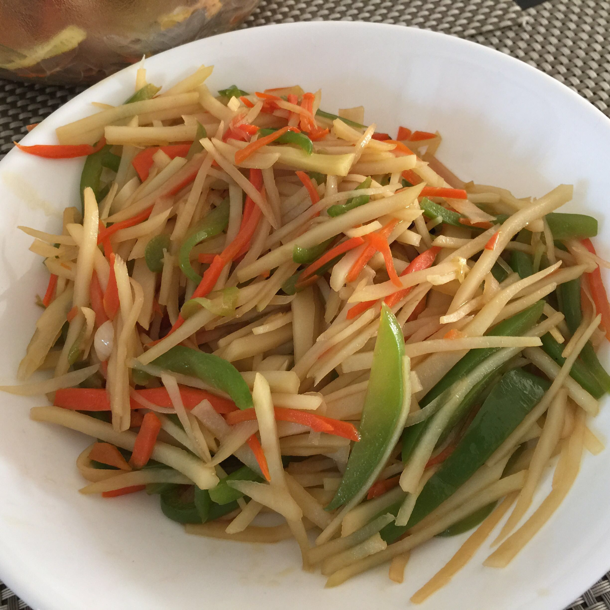 老干妈青椒土豆丝