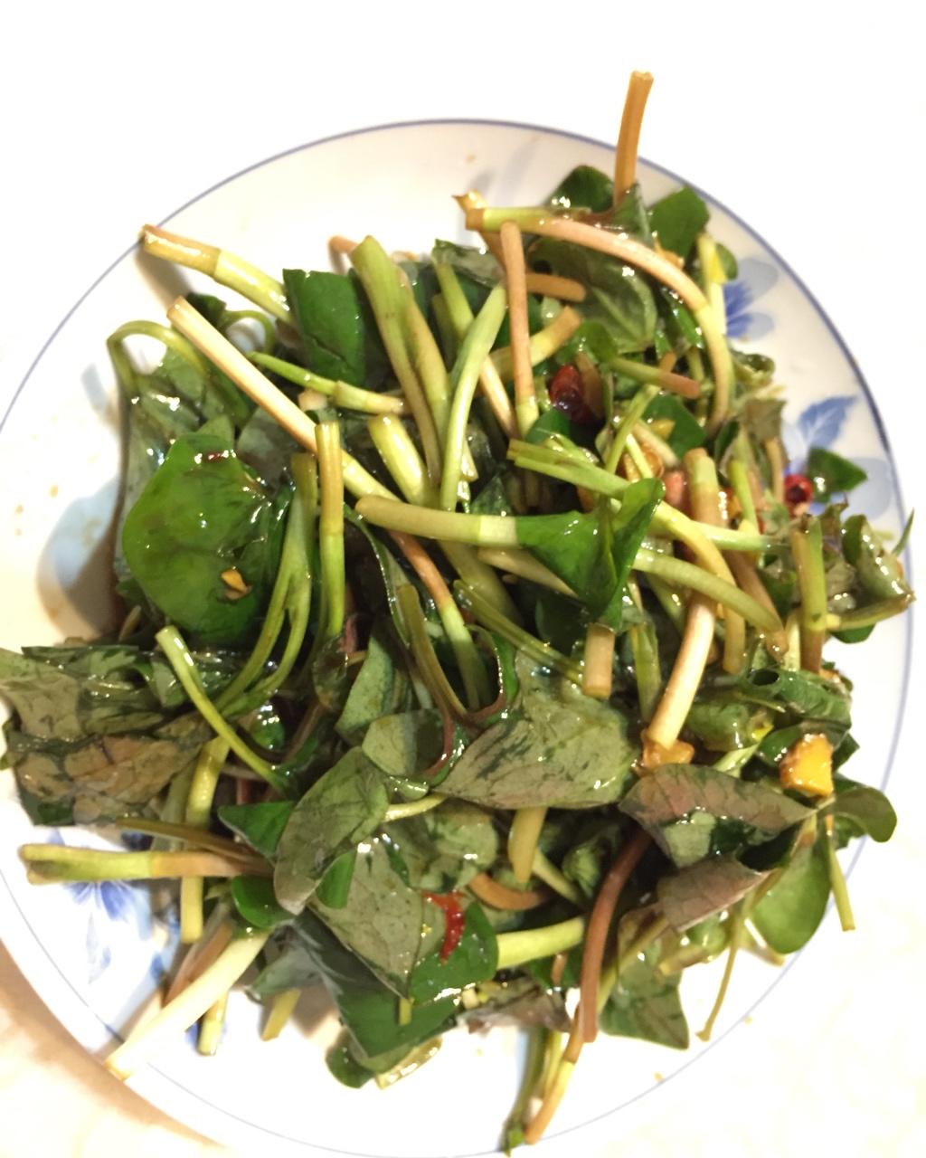 凉拌鱼腥草