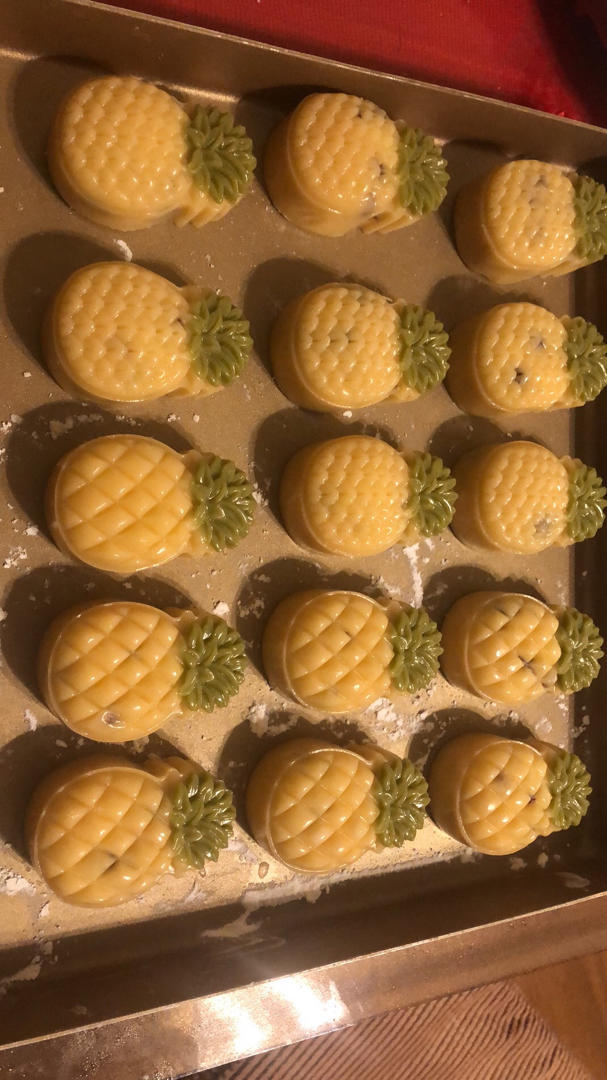 广式月饼通用饼皮（内附凤梨小菠萝🍍月饼的详细做法）