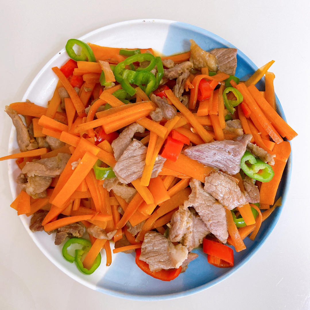 超级下饭胡萝卜丝炒肉