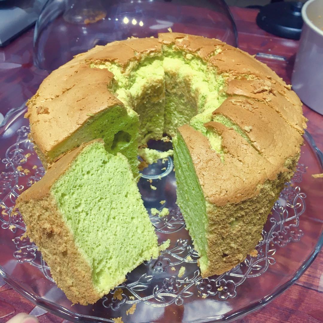 香兰戚风蛋糕pandan chiffon cake（香兰叶版）的做法