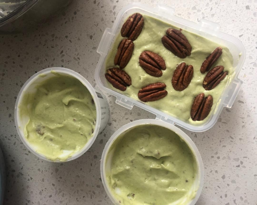 比甄稀海盐牛油果冰淇淋还要好吃的牛油果冰淇淋！（代糖版）