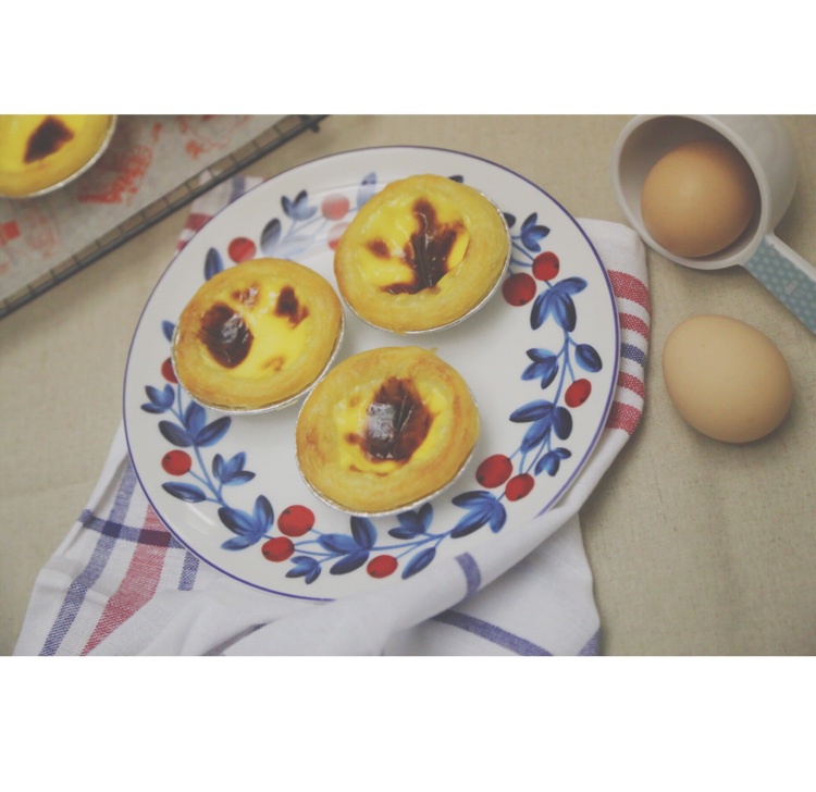 超完美味道超正的蛋挞配方，比KFC的还要嫩还要香~做过最好吃的蛋挞配方