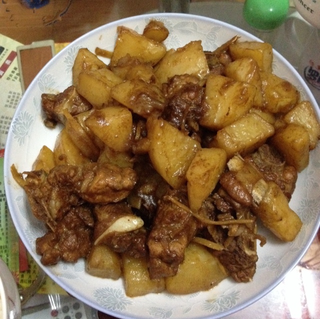 川味土豆烧排骨
