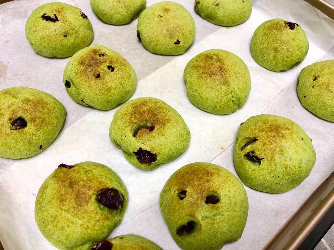 抹茶蔓越莓麻薯包（不回缩）