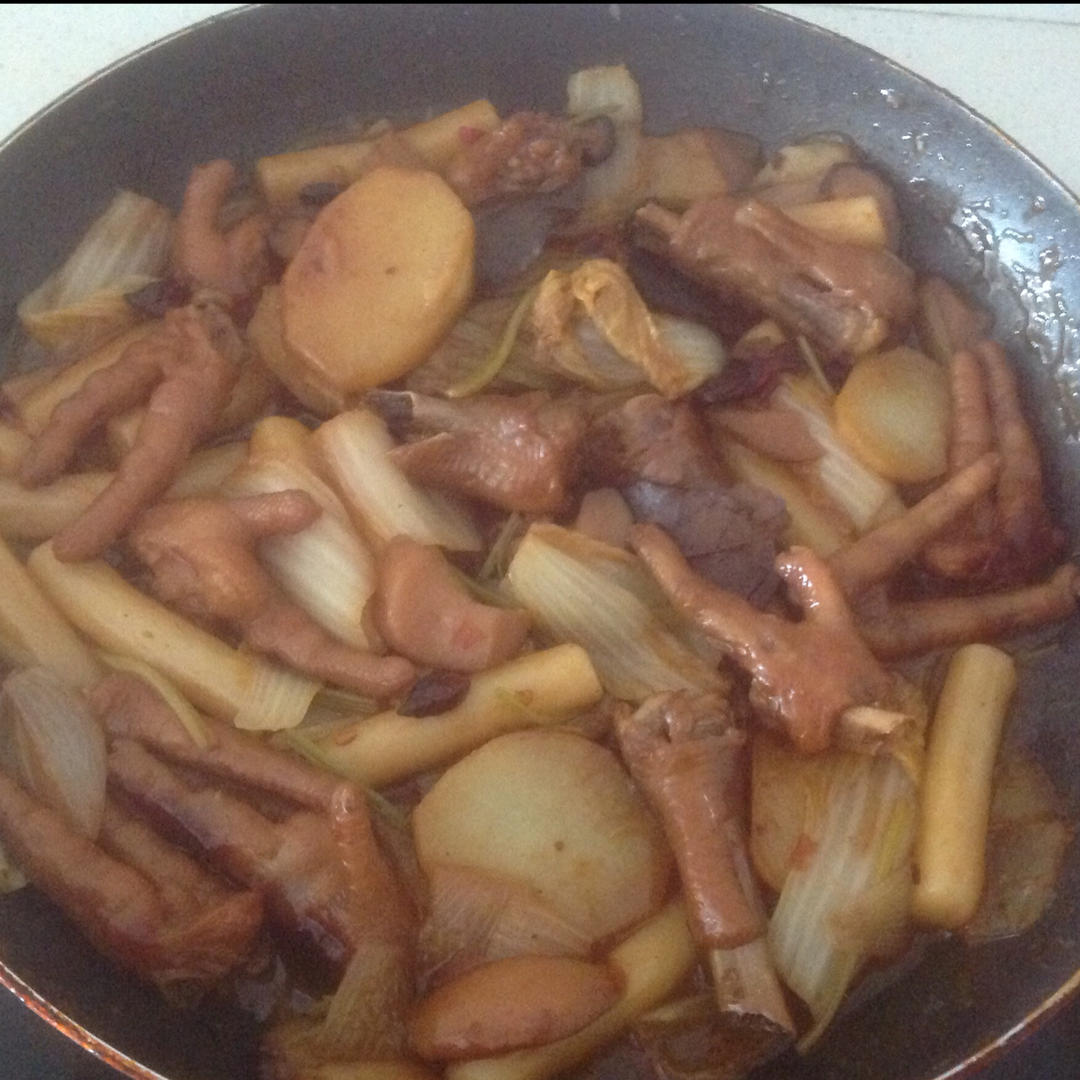 鸡爪煲