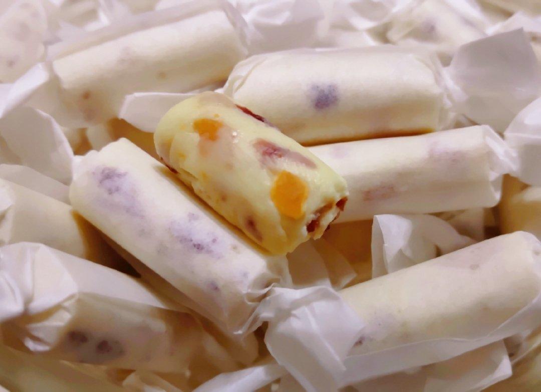 糖渍橙皮蔓越莓奶糖