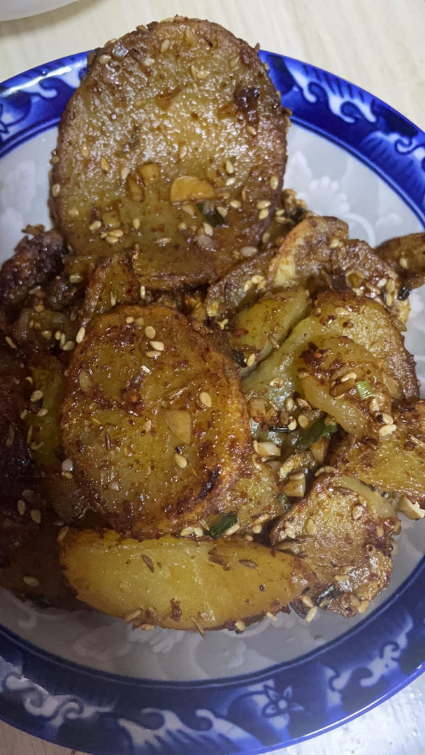 做法超级简单❗️比烧烤还好吃孜然麻辣土豆片