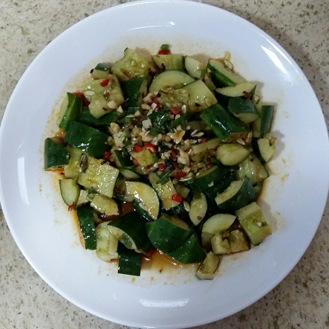 凉拌黄瓜