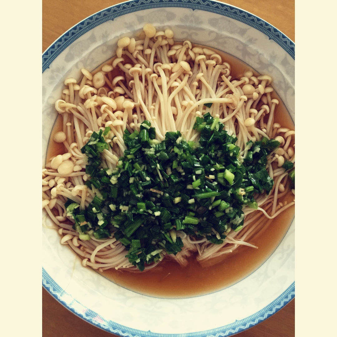 葱油蒸金针菇
