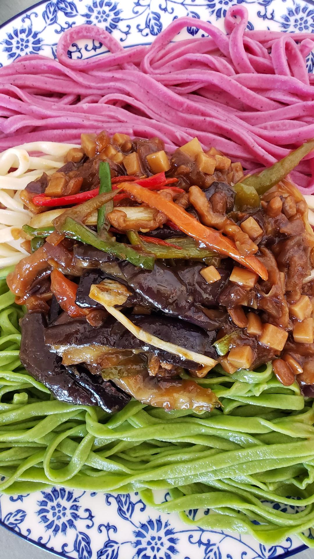 陕西美食之菠菜手擀面