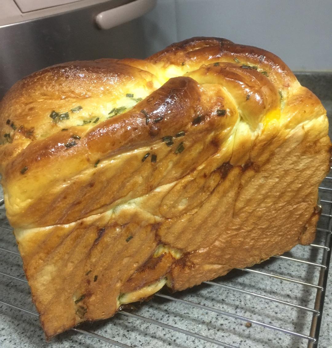 香葱肉松手撕吐司