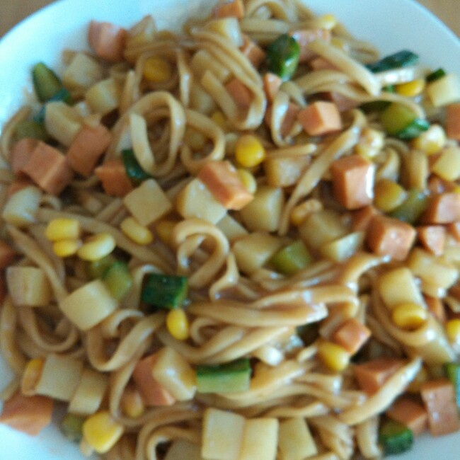 土豆焖面