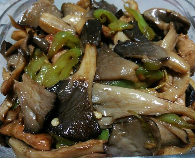 辣椒蘑菇炒肉