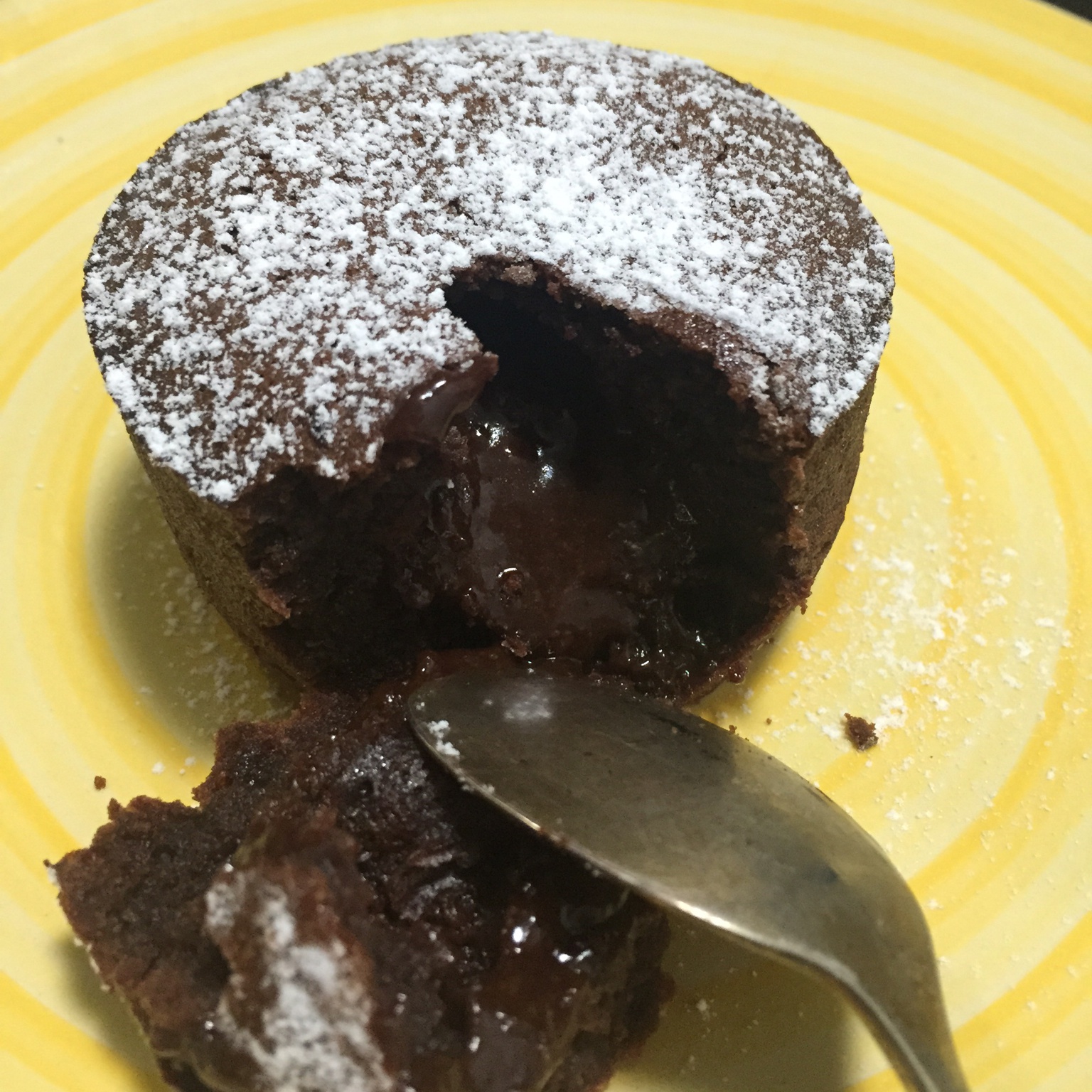 熔岩巧克力蛋糕