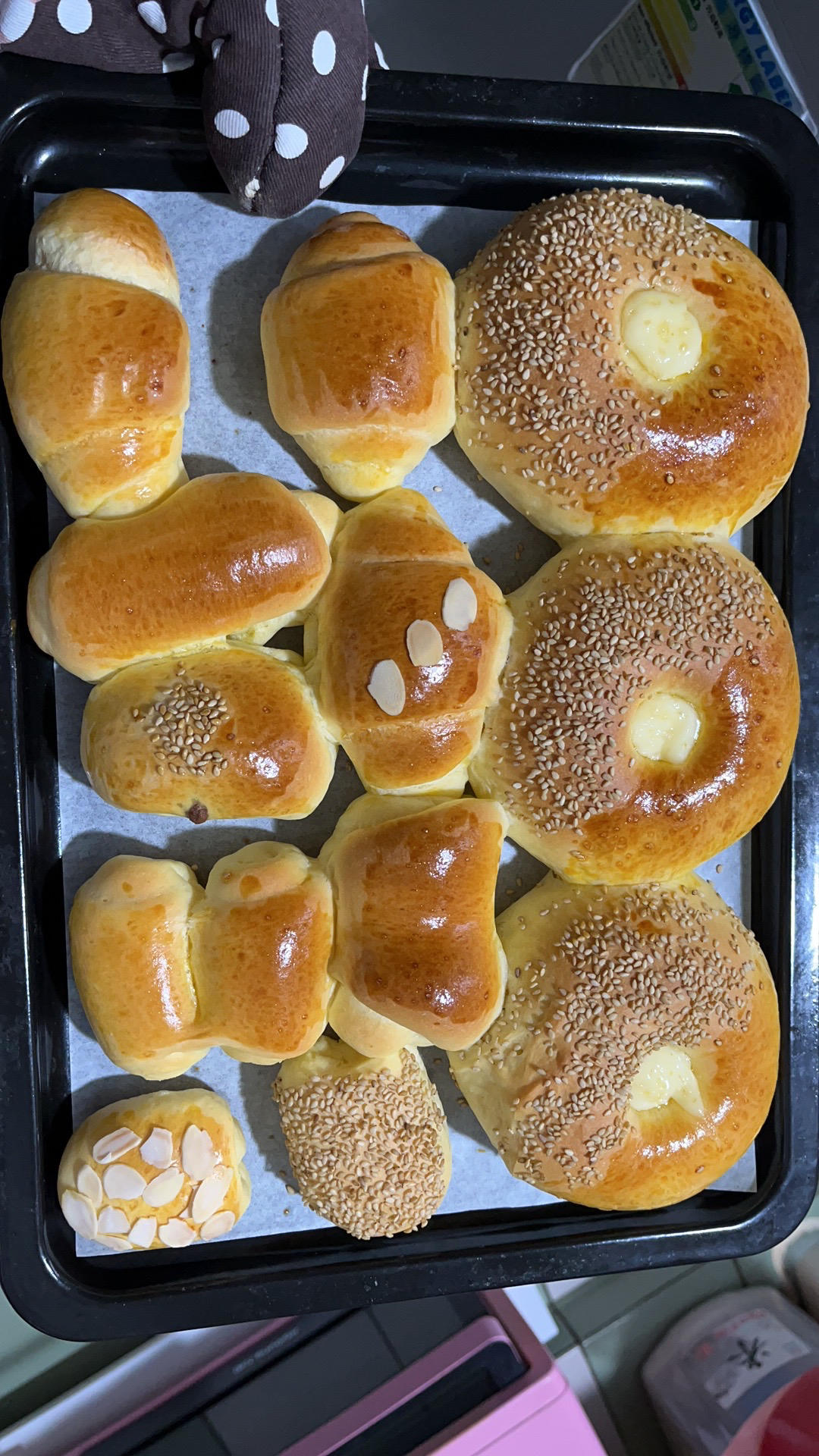 日式芝麻红豆包｜香甜柔软