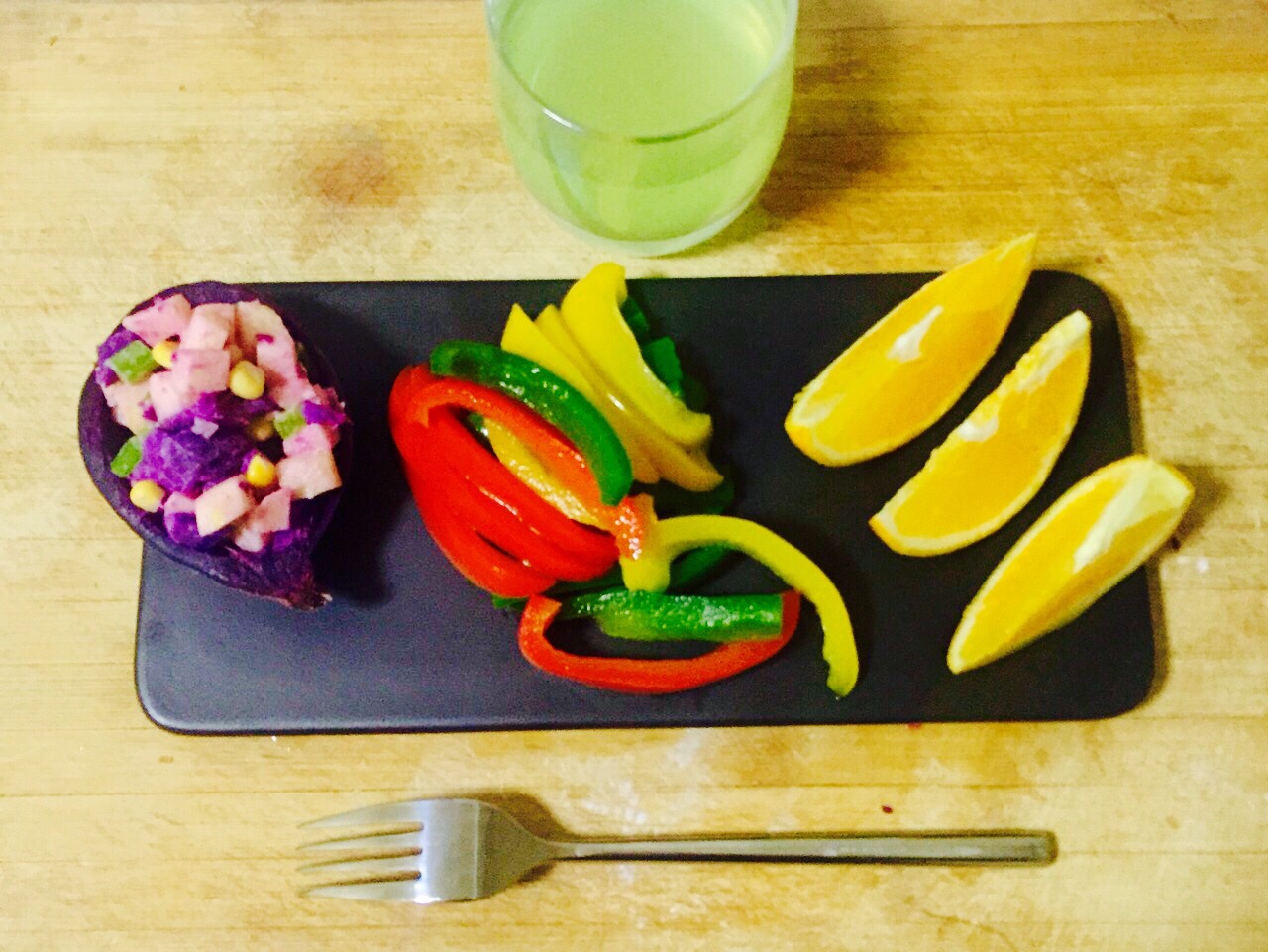 减肥晚餐——紫薯沙拉配三色彩椒的做法