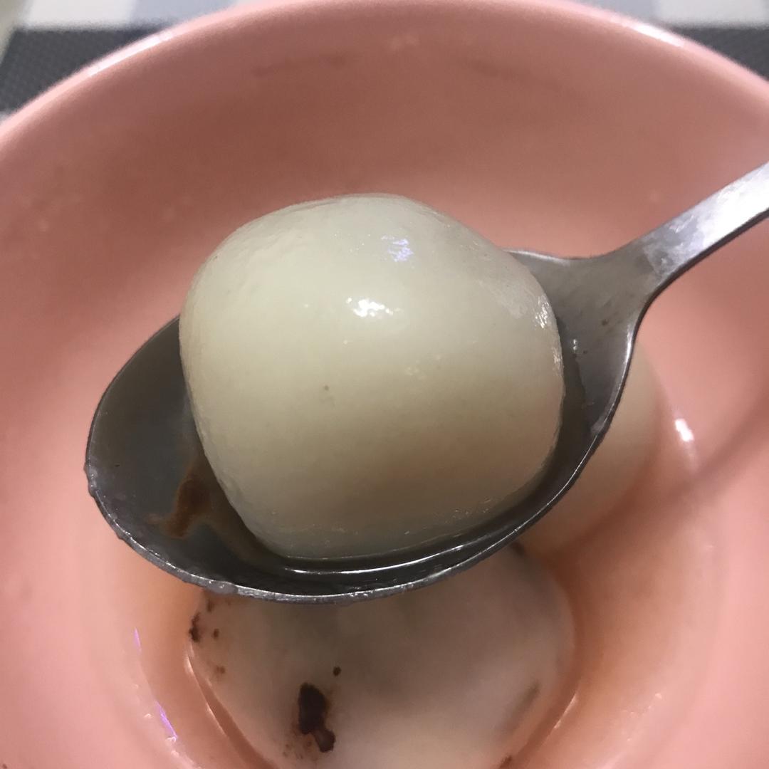 沉迷厨房的肉丸子做的巧克力汤圆