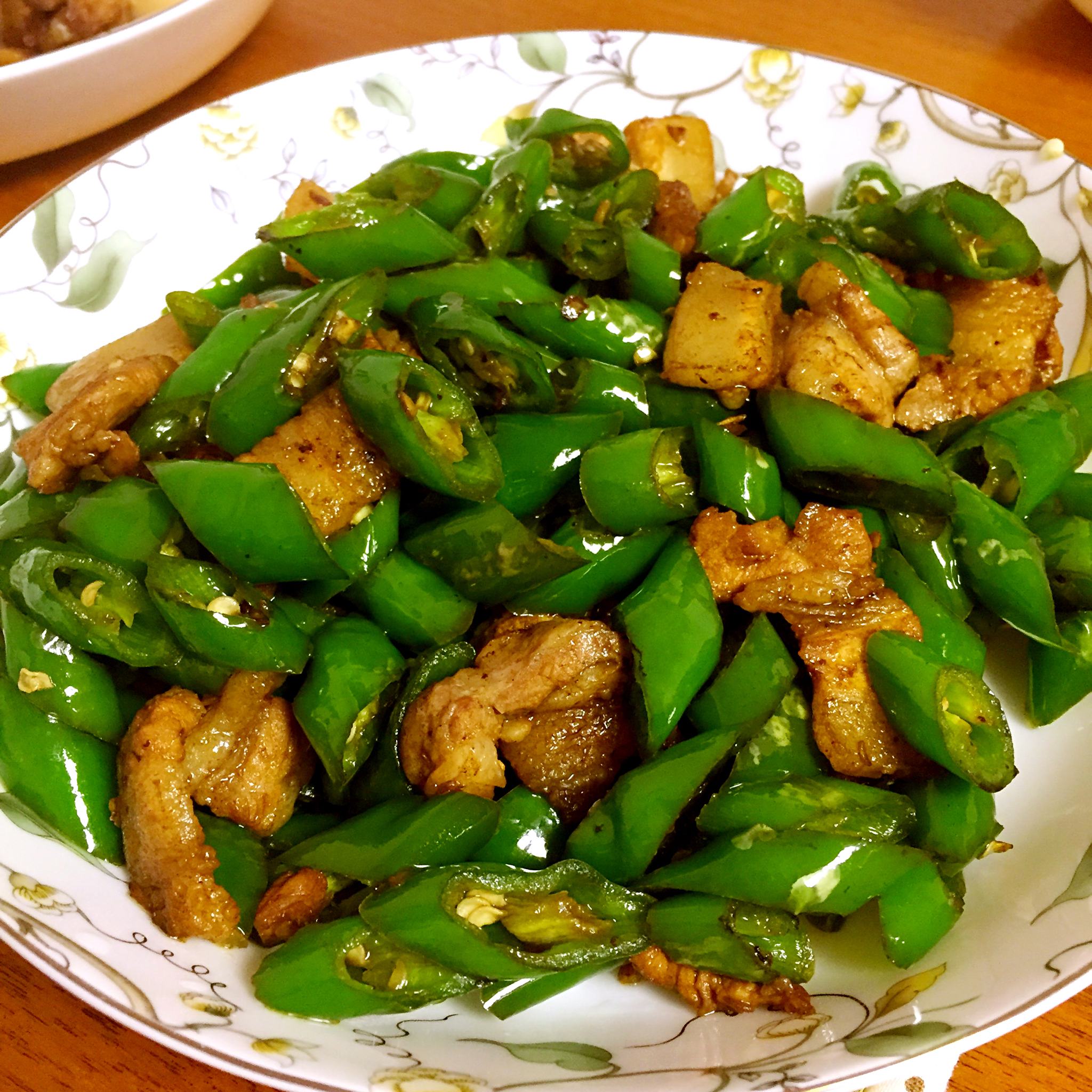 老丁的私房菜-小炒肉