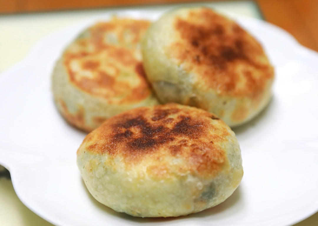 皮薄如纸的韭菜馅饼|免揉面法