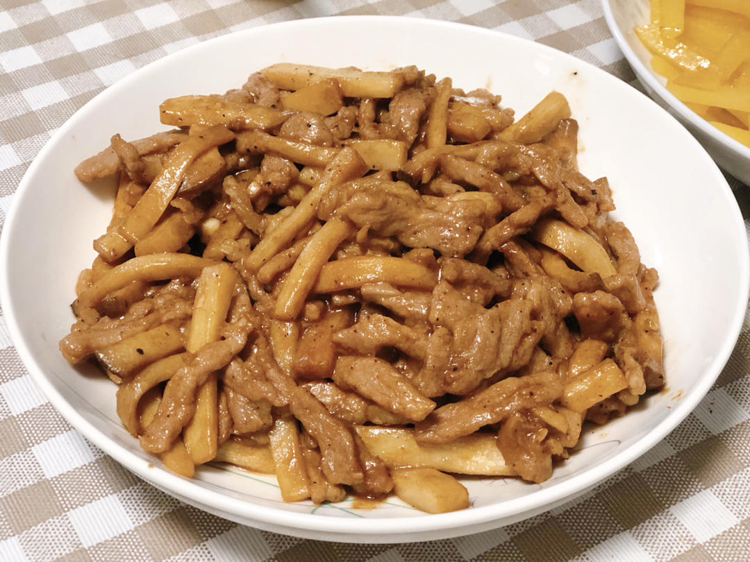 黑椒汁杏鲍菇炒牛肉