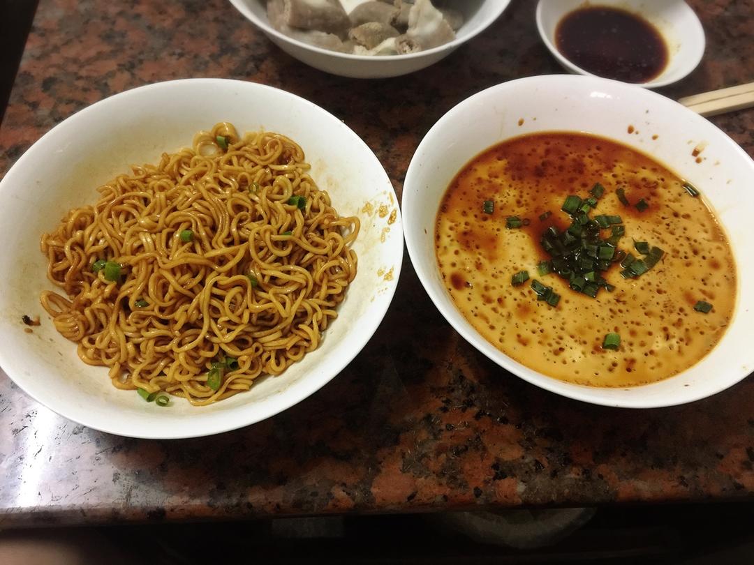 葱油拌面（快手简单，美味无敌）