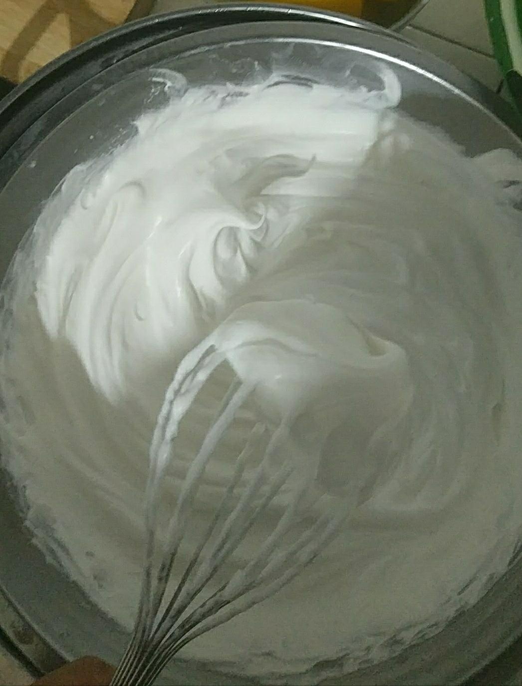 手动打发雀巢稀奶油