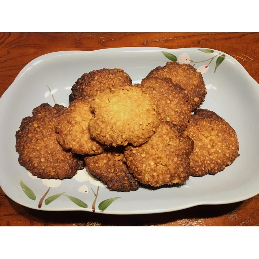 爱喝咖啡的射手座做的燕麦黄油饼干
