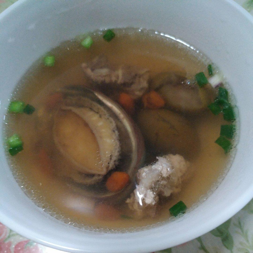 青橄榄排骨鲍鱼汤