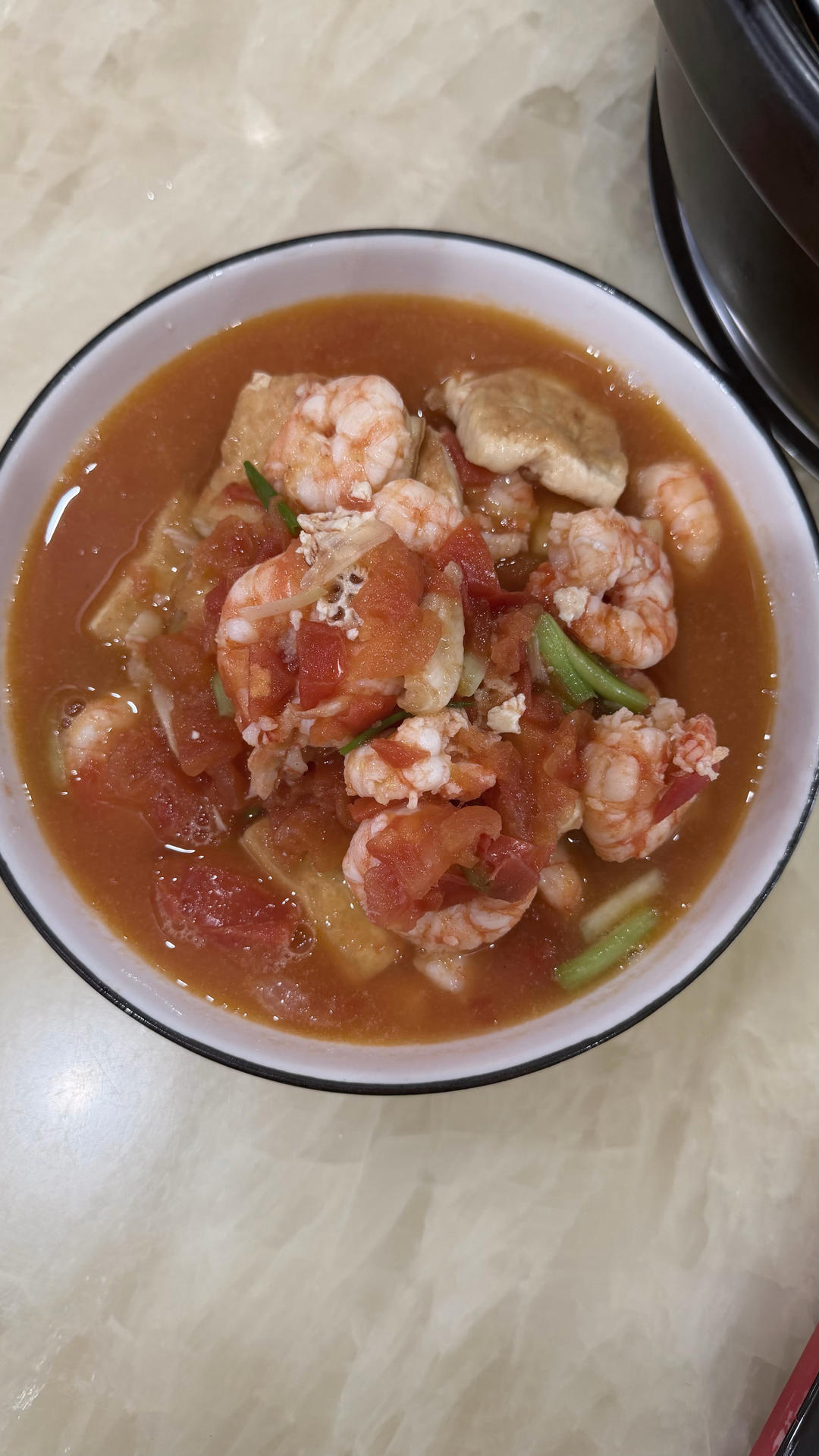 鲜虾豆腐煲
