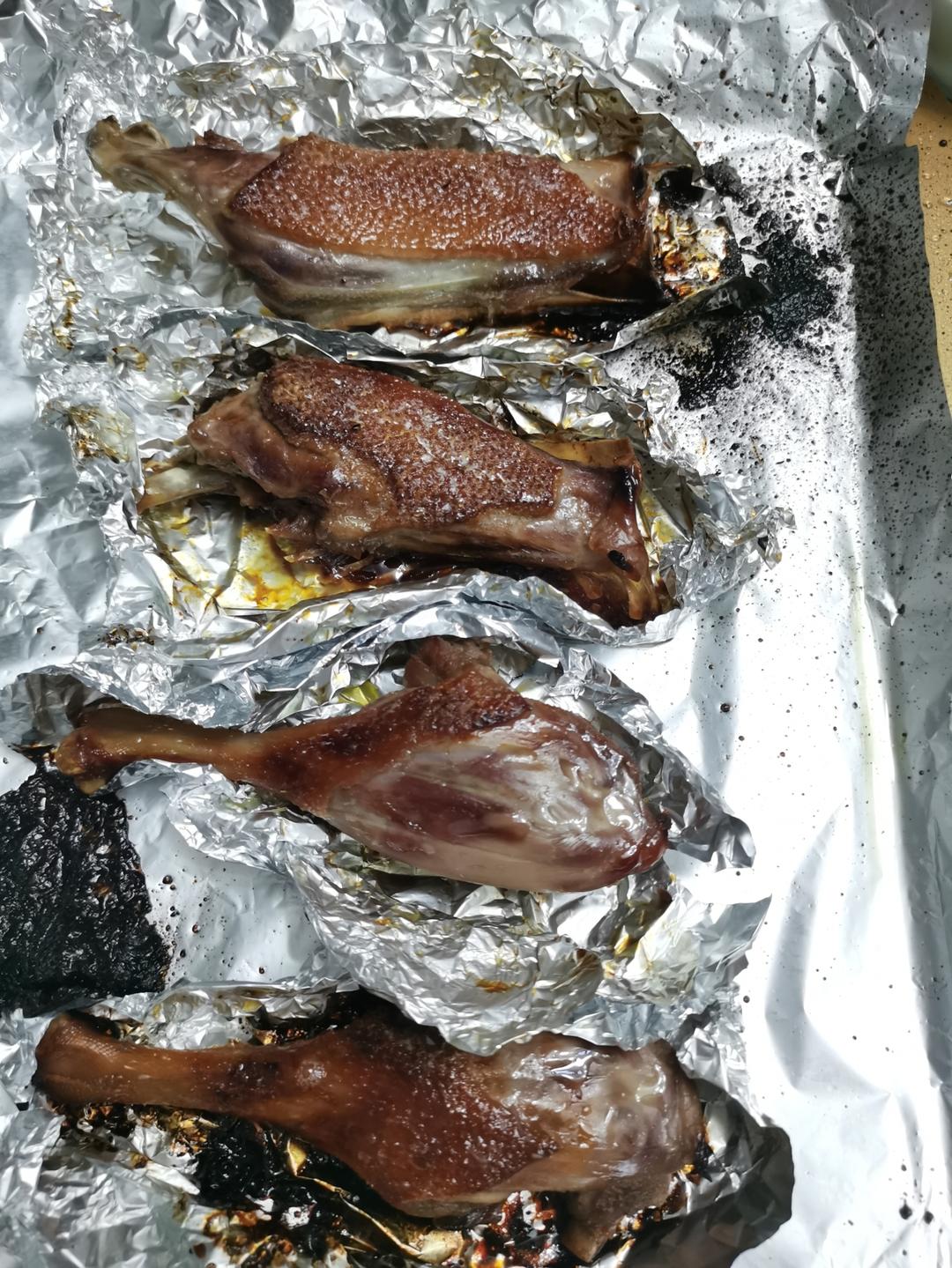 超简单，一个条鸭腿也能烤出北京脆皮烤鸭
