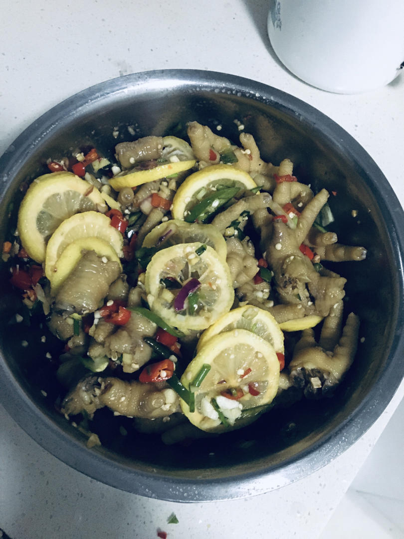 【柠檬酸辣鸡爪】自制超级无敌美味的网红鸡爪