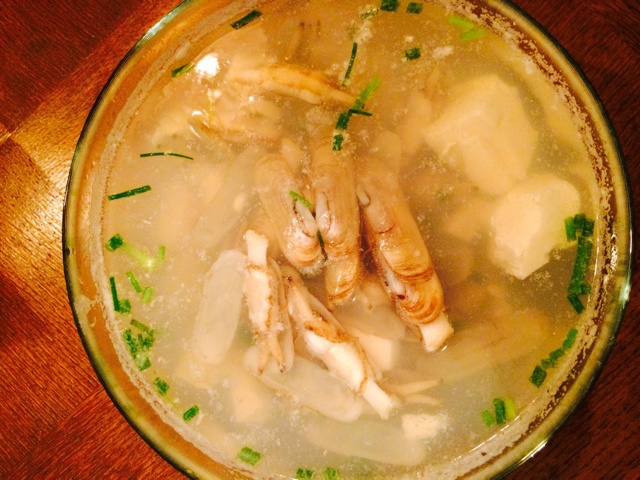 蛏子豆腐鲜汤
