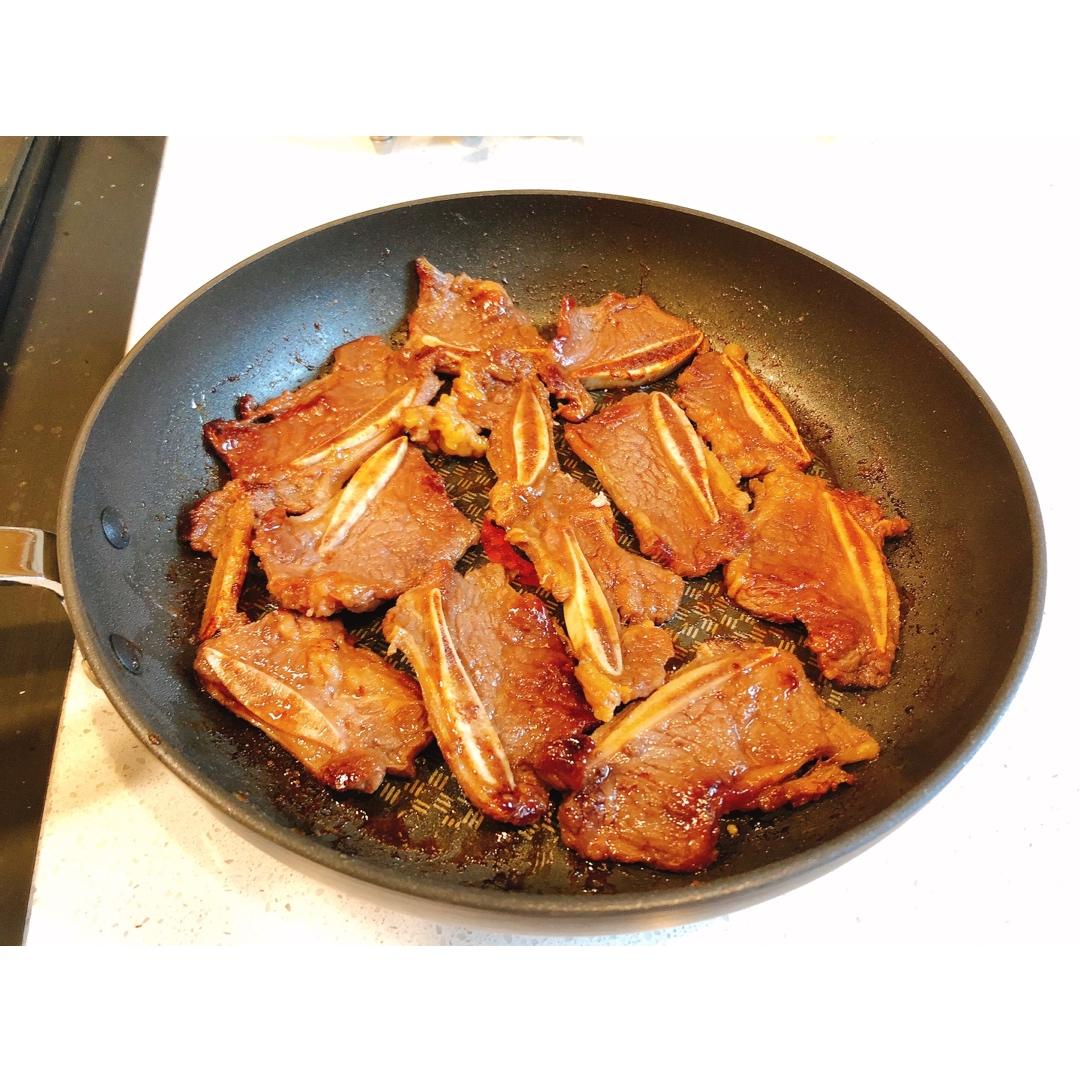 韩式BBQ烤牛仔骨